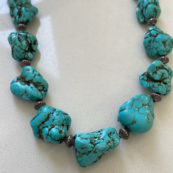Vintage “Faux Turquoise” Natural Stone Chunky Necklace With Silver Beads - Picture 3 of 12